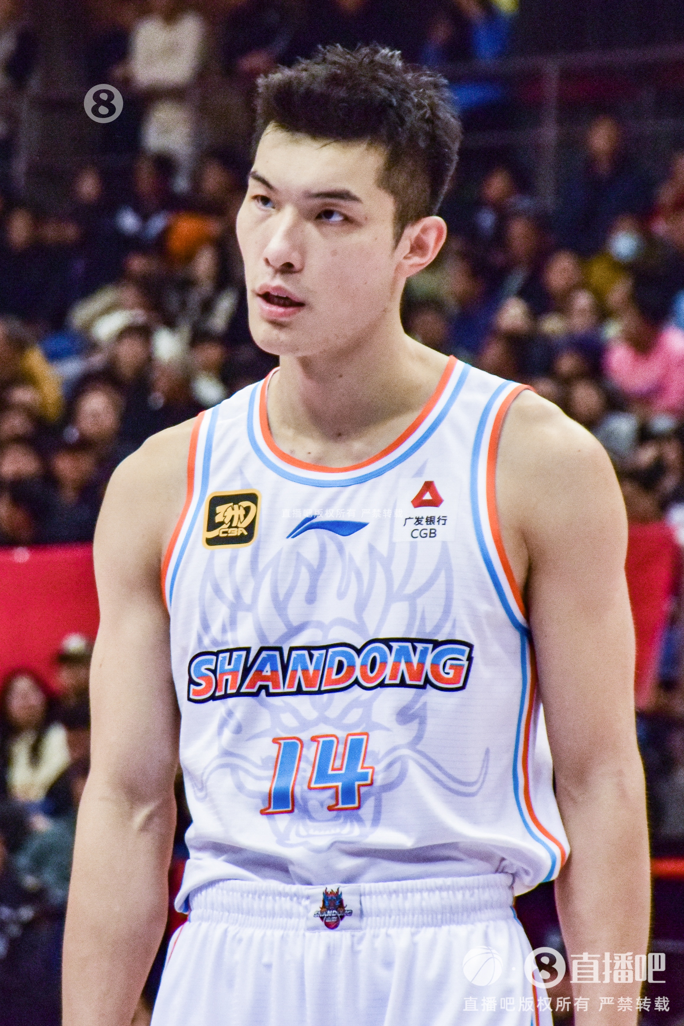 夏晓司:郭凯明天会出战对阵上海的比赛 于德豪还需10天左右